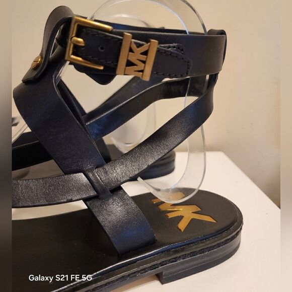Michael Kors "Pearson" Black Leather Strappy Sandals Gold Accents Sz.6 Ret $155 - Picture 4 of 8